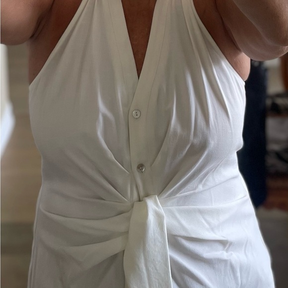 DREW Cream Tie-Front Halter Top. High quality Flattering Sexy Sophisticated L - Picture 1 of 7